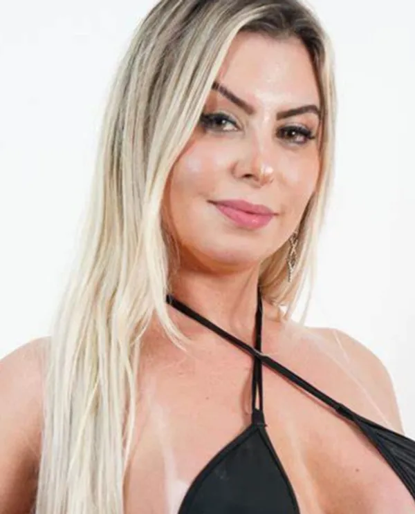 Danielle Ferraz's BabeWiki Profile