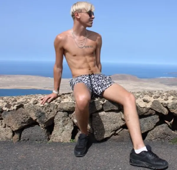 Danny Twink's photo 5