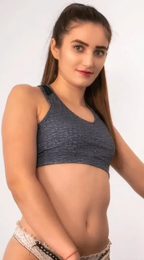 Darya Stars's BabeWiki Profile