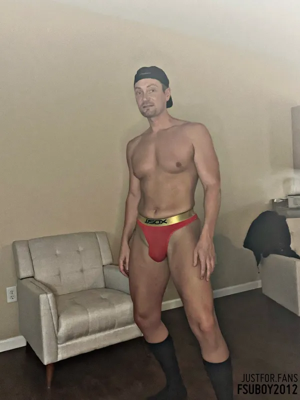 Dave Bradlee's BabeWiki Profile