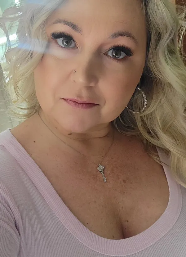 Davina Raines's photo 3