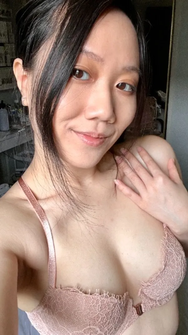 dearPeony's BabeWiki Profile