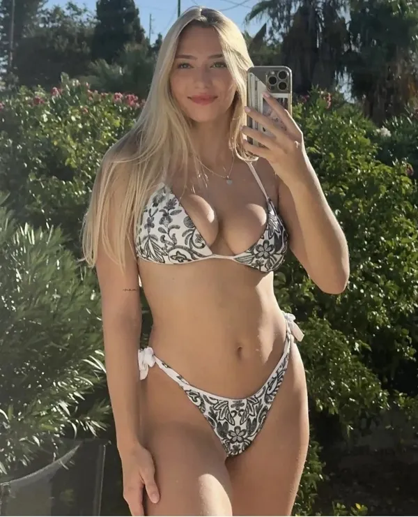 Delfine Stal's photo 4