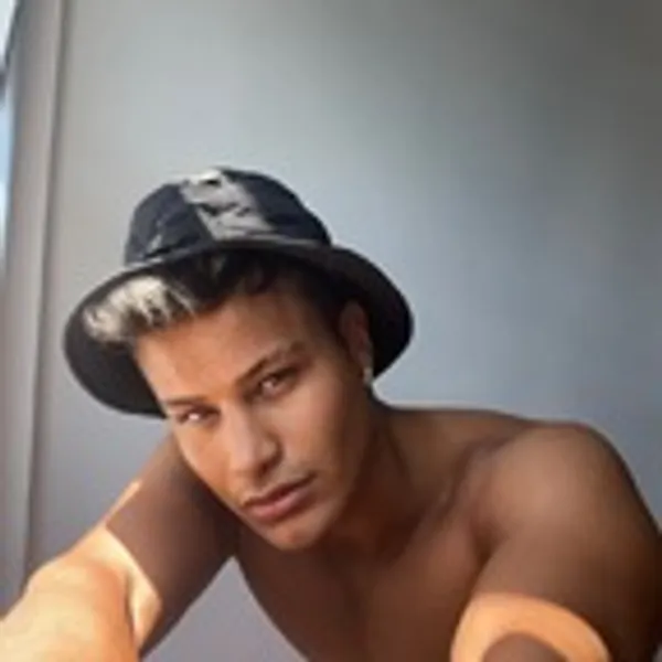 Denis Dosio's BabeWiki Profile