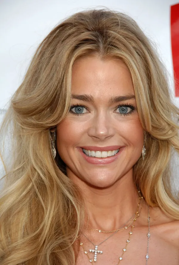 Denise Richards's BabeWiki Profile