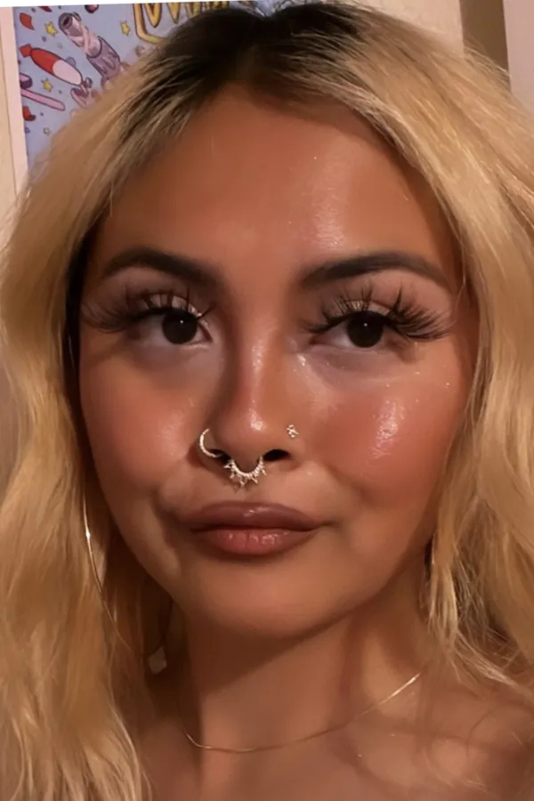 Desiree Stella Renee's BabeWiki Profile