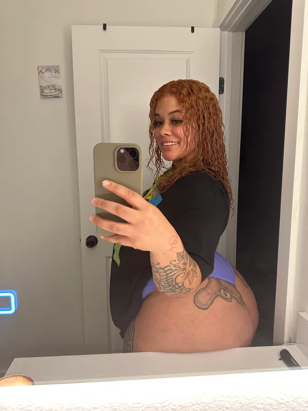 DessD's BabeWiki Profile