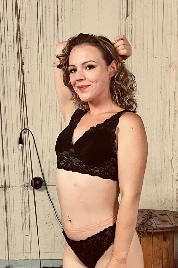 Diamondly's BabeWiki Profile