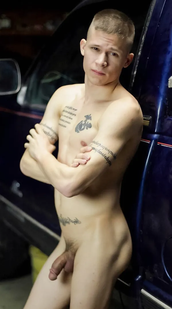 Dillon Anderson's photo 3