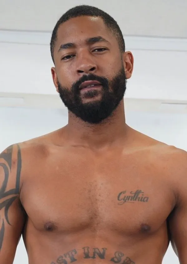 Dillon Cox's BabeWiki Profile