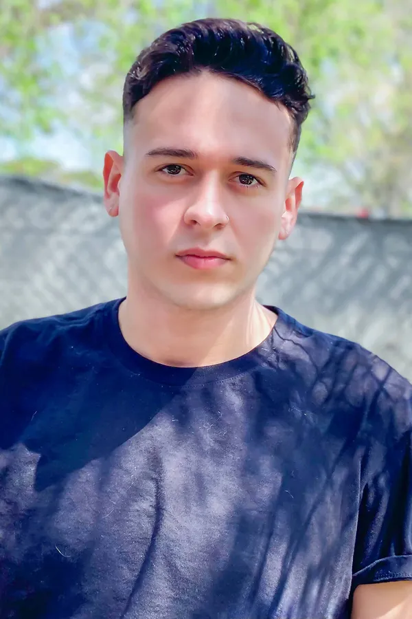 Dimitry Simonit's BabeWiki Profile