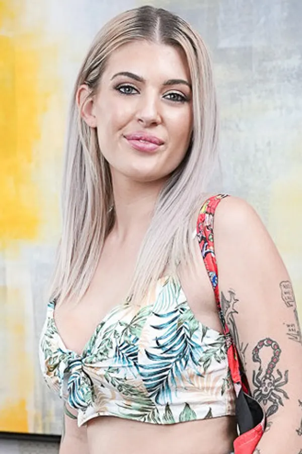 Dixie Jewel's photo 5