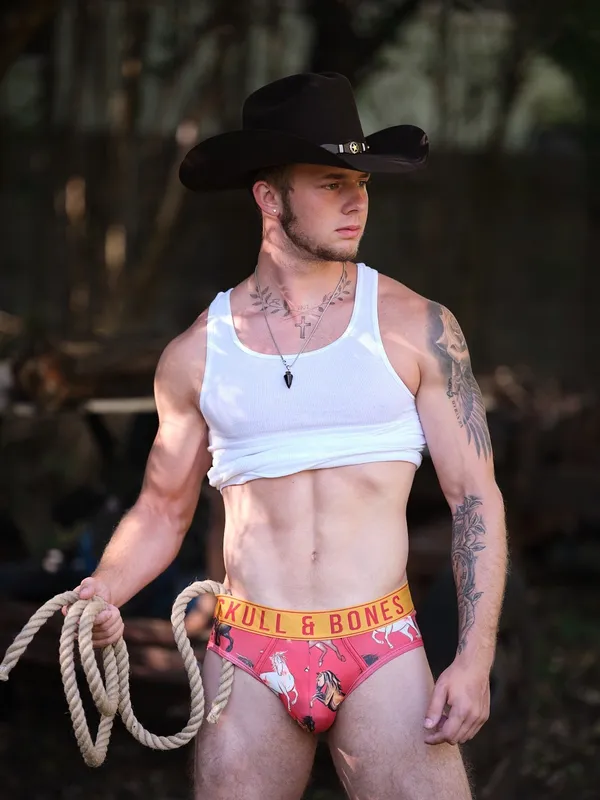 djkingfitness's BabeWiki Profile