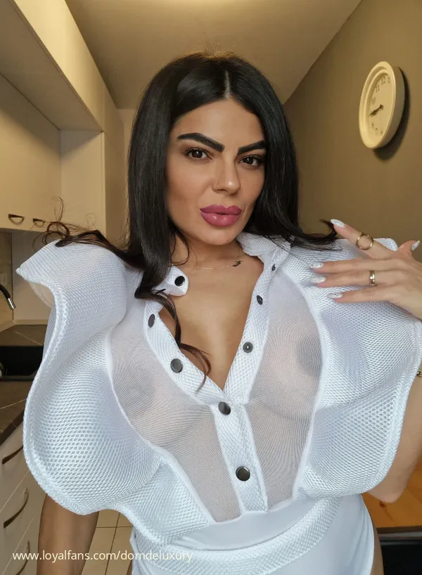 Domdeluxury's photo 4