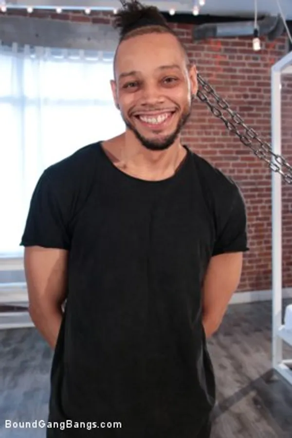 Donny Sins's photo 10