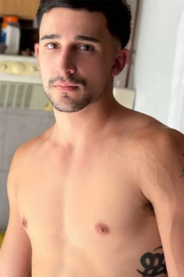 Dragon Rojo's photo 5