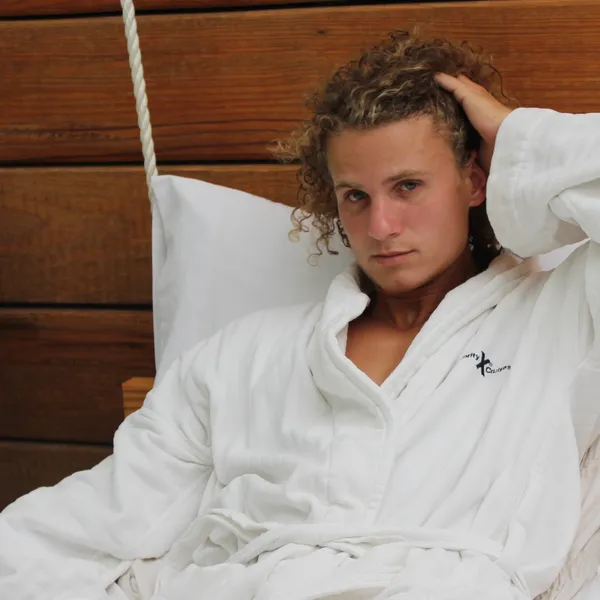 Drew Wood's BabeWiki Profile