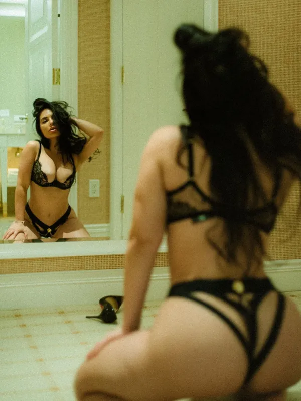 Drisana Sharma's photo 7