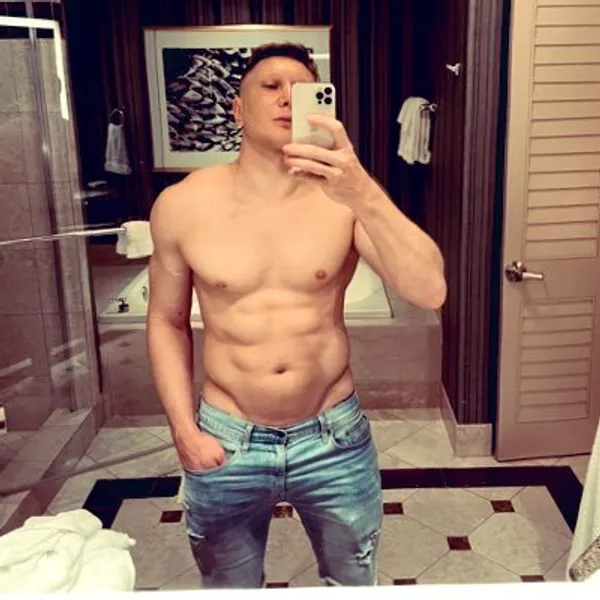 Dude Bubble Butt's BabeWiki Profile