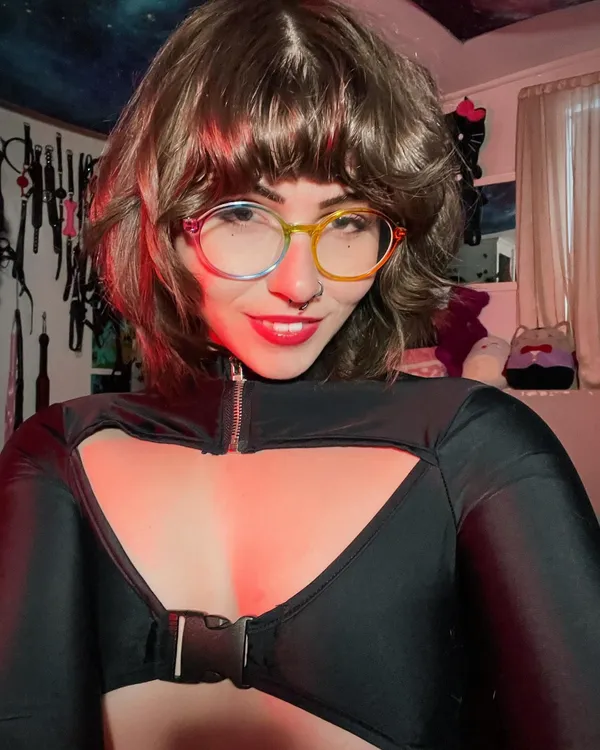 Dutifuldolly's photo 7