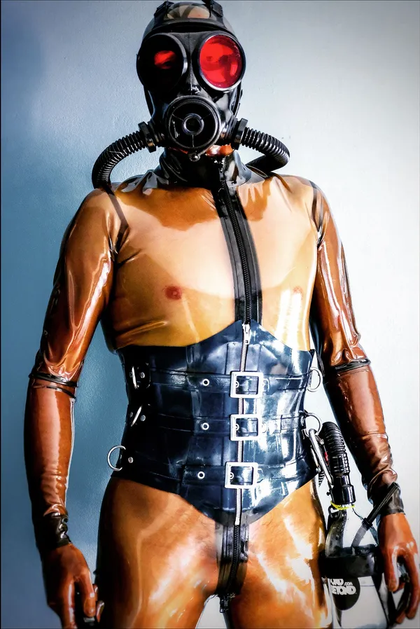 Dvant's BabeWiki Profile