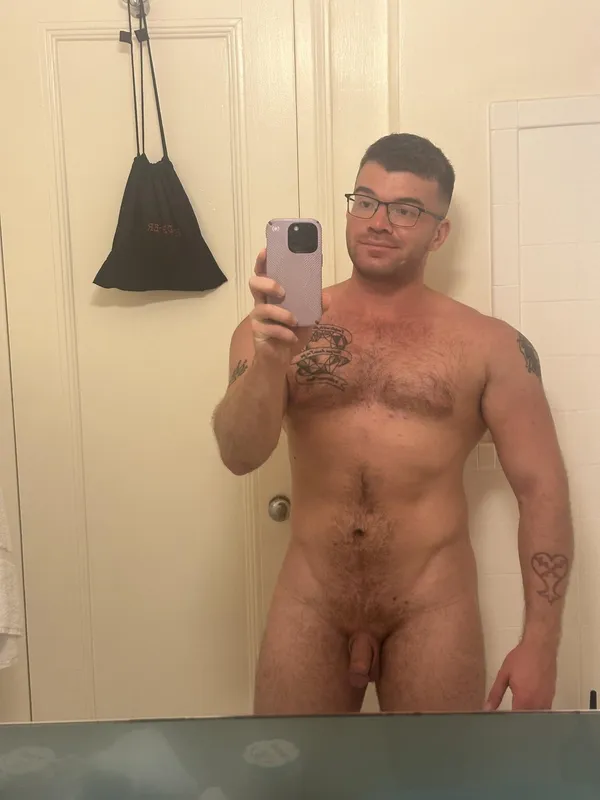 Dylan Creamer's BabeWiki Profile