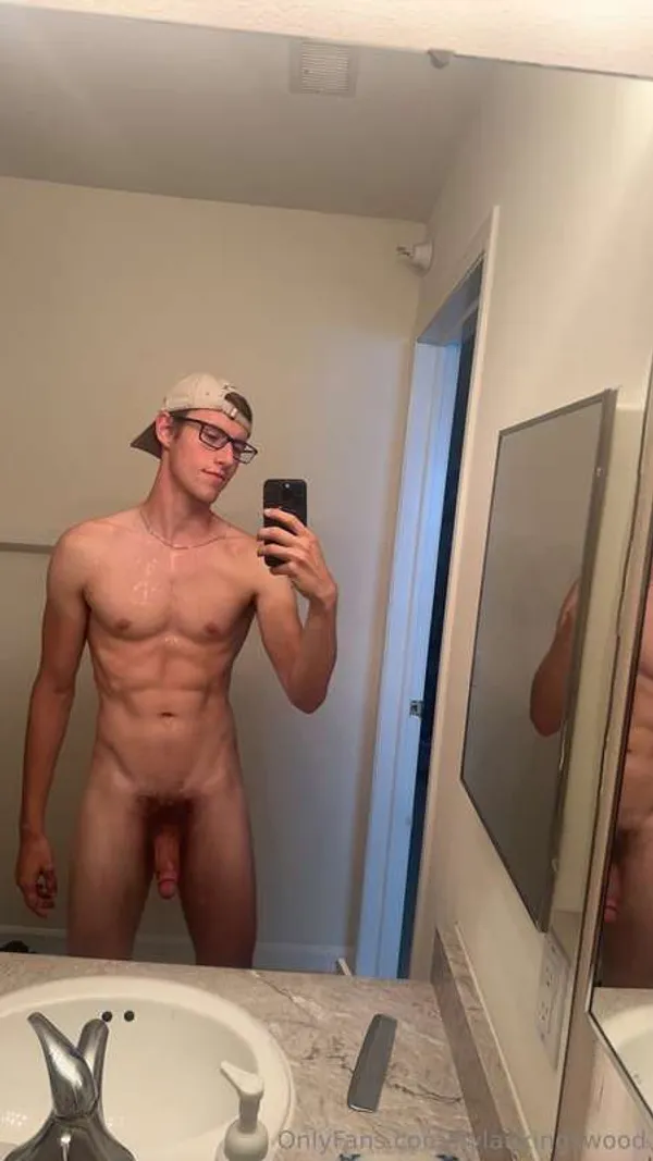 Dylan Kingswood's photo 5