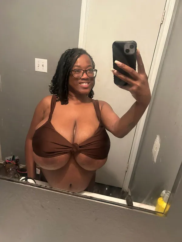 Ebony Dreams's photo 7