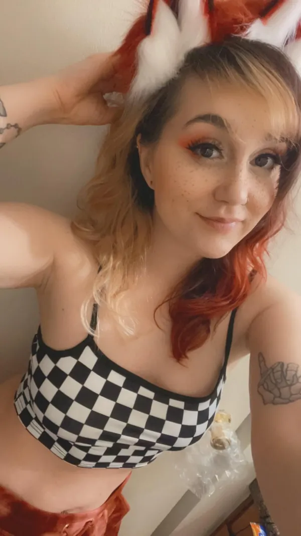 Effy Bunny's BabeWiki Profile