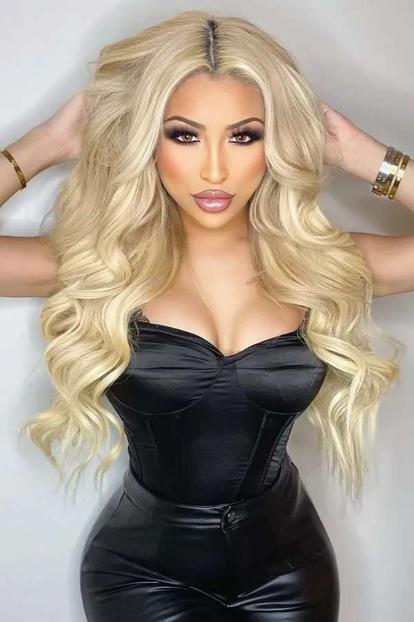 Elena Genevinne's photo 3