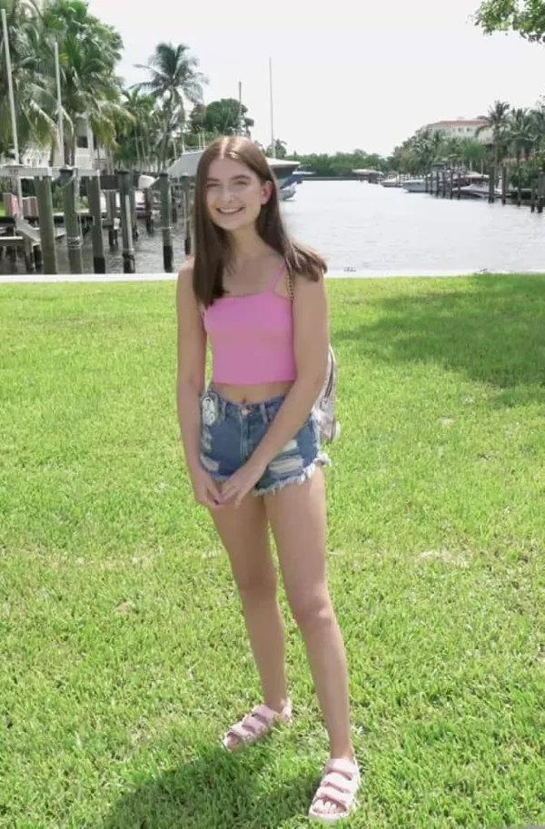 Eliana Rose's BabeWiki Profile