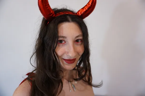 ElivaLove's BabeWiki Profile