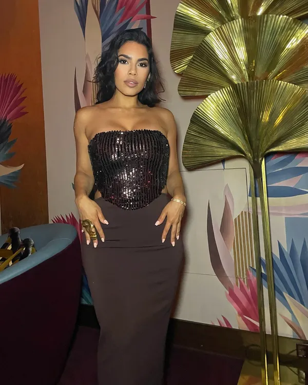 Elizabeth Ruiz's BabeWiki Profile