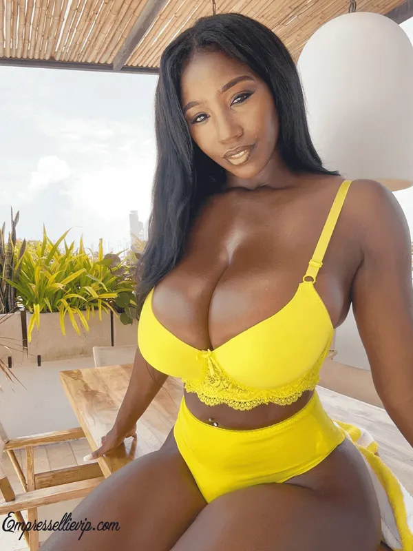 EllieTheEmpress's photo 6