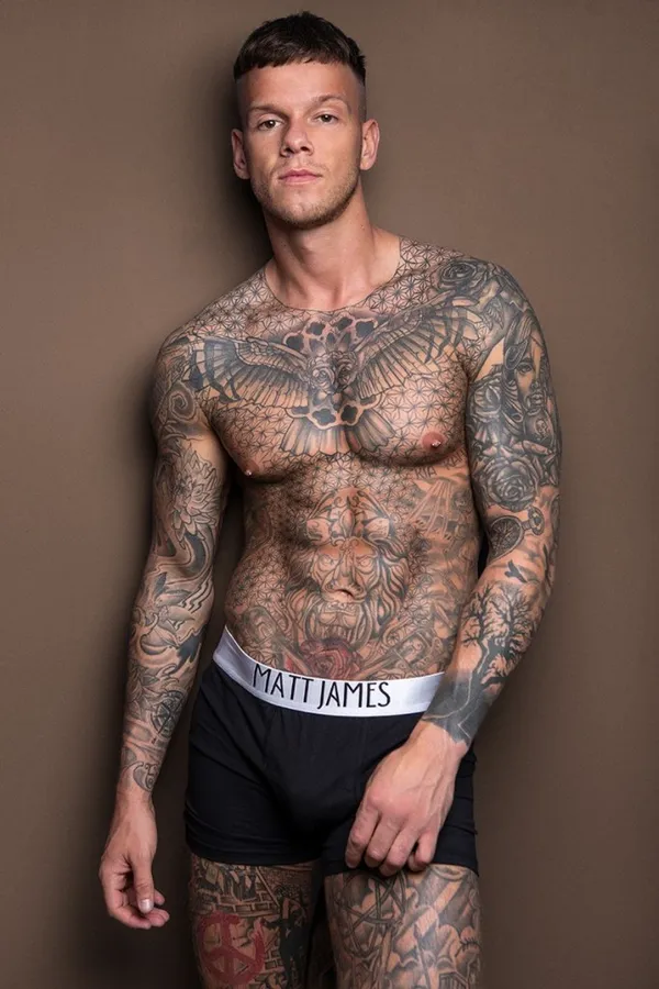 Ellis Lacey's photo 4