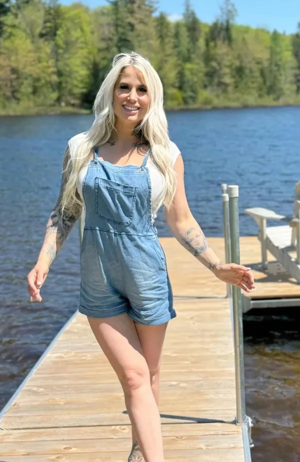 Elloise Pare's photo 5