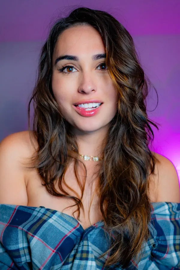 Ember Fiera's photo 10