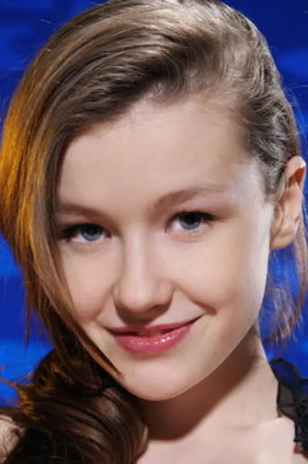 Emily Bloom's photo 8