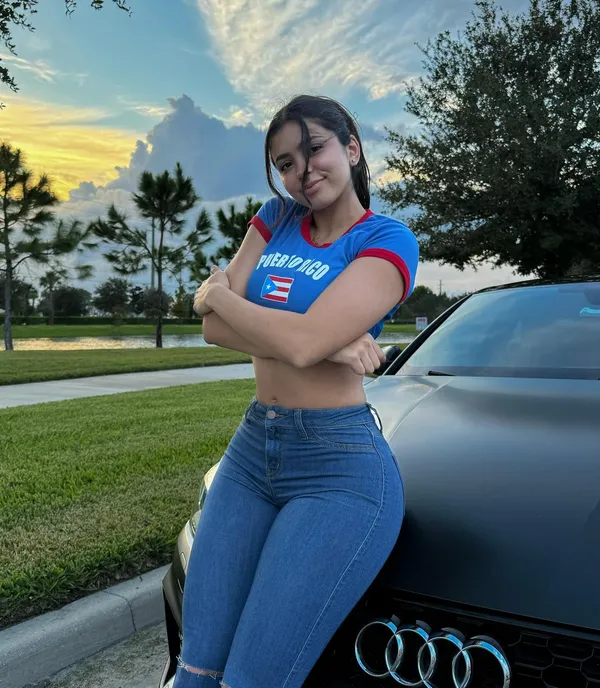 Emily Noelle's photo 7