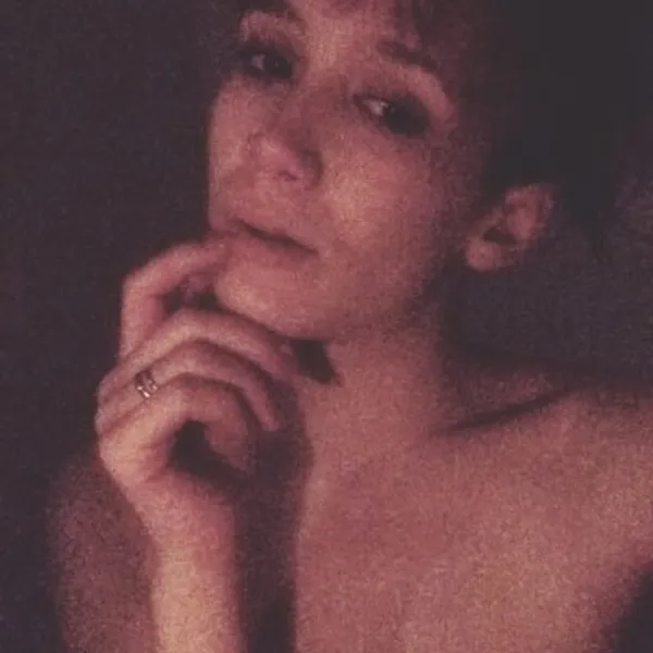 Emily Saphire's photo 4