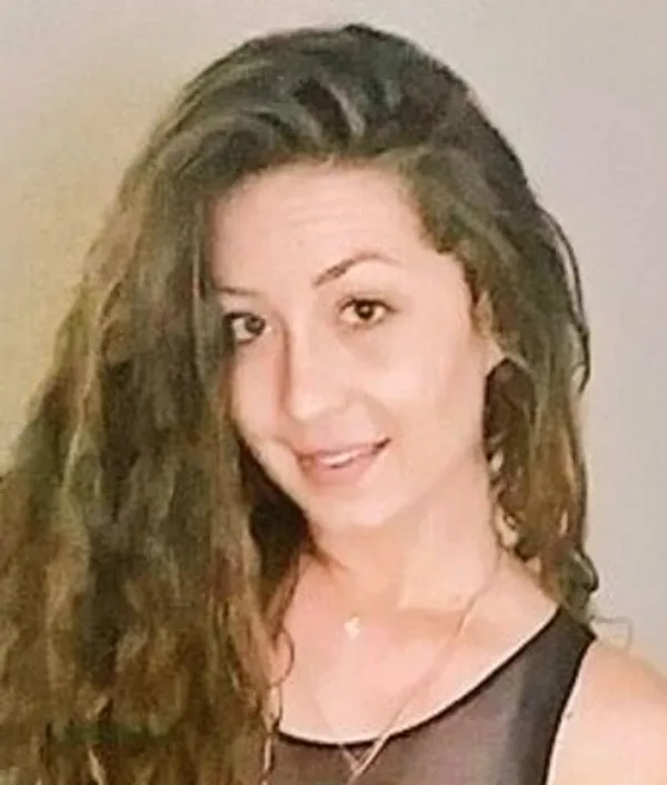 Emma Banks's BabeWiki Profile