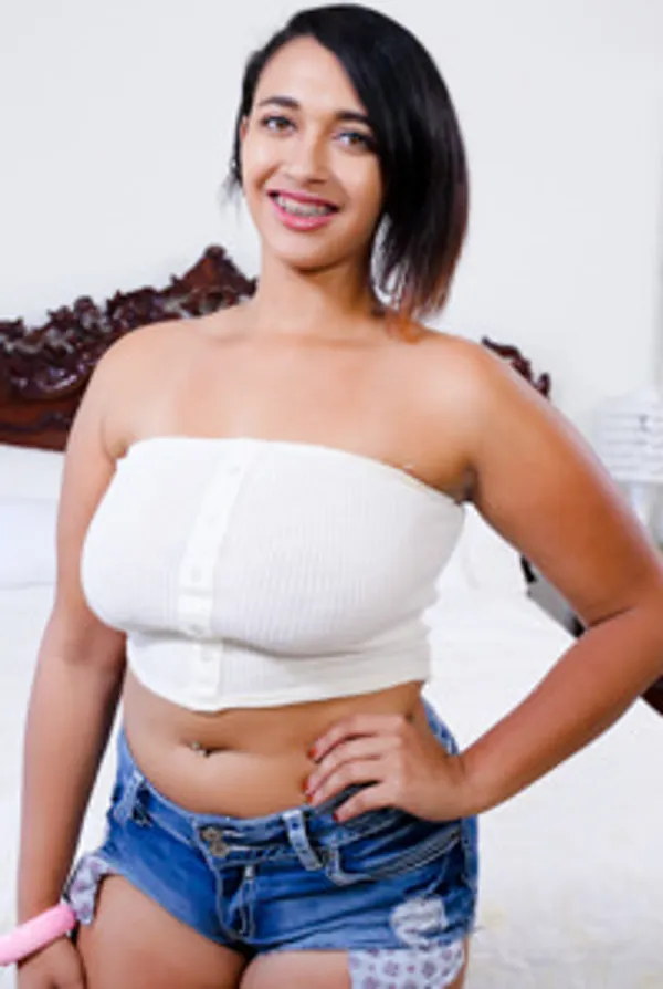 Emori Pleezer's photo 3