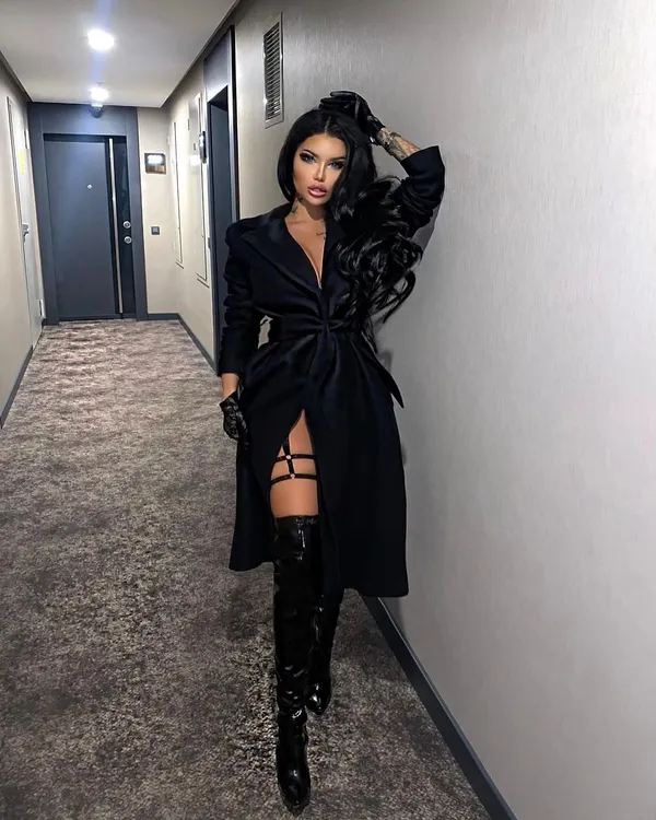 Enise Sude's photo 7