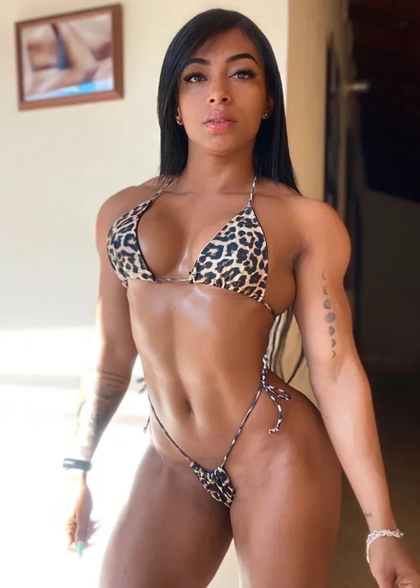 Estefany Martinez's photo 3