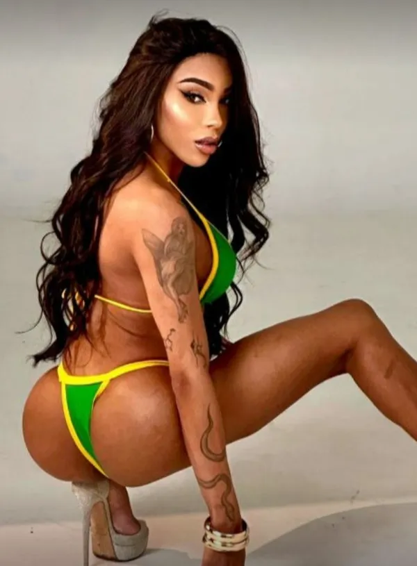 Esther Meirelles's BabeWiki Profile