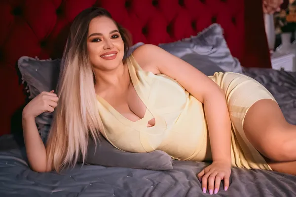 Eva Krystal's photo 3