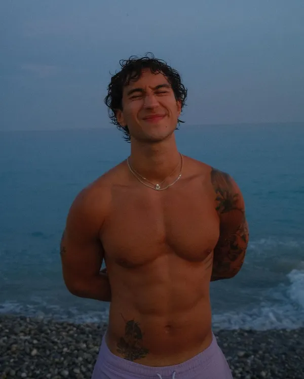 Evan Lamicella's BabeWiki Profile