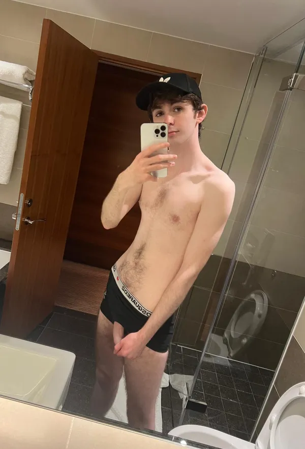 Evan Verdant's BabeWiki Profile