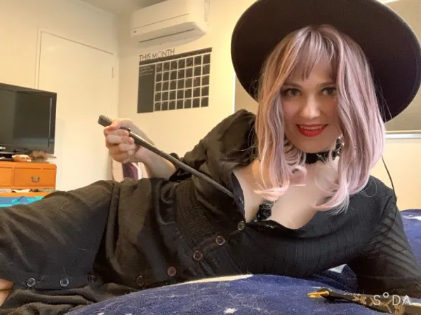 evanallure's BabeWiki Profile