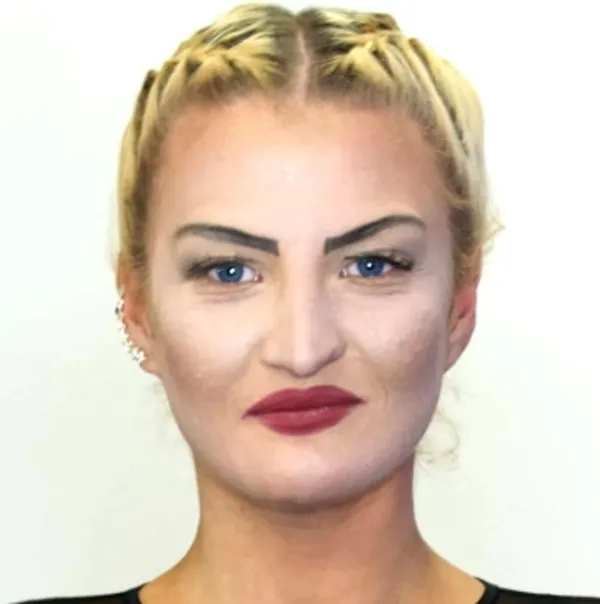 Evangeline Love's photo 4